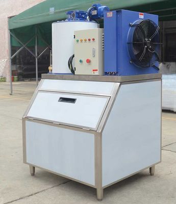 Good price 1 tonelada Máquina para hacer hielo industrial para precios comerciales Capacidad de refrigeración 5,8 kw Producción diaria 1000 kg en línea